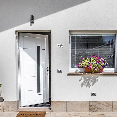 A&G Apartment Aosta - Elegante Casa 100 Mq Su Due Piani Con Wi-Fi-Giardino-Parcheggio エクステリア 写真