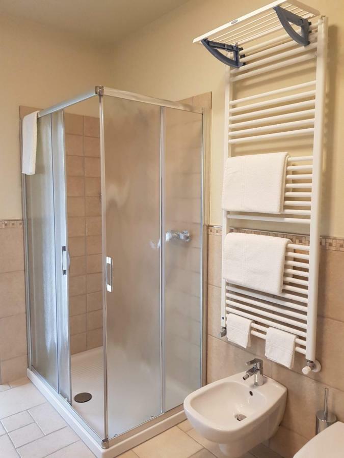 A&G Apartment Aosta - Elegante Casa 100 Mq Su Due Piani Con Wi-Fi-Giardino-Parcheggio エクステリア 写真