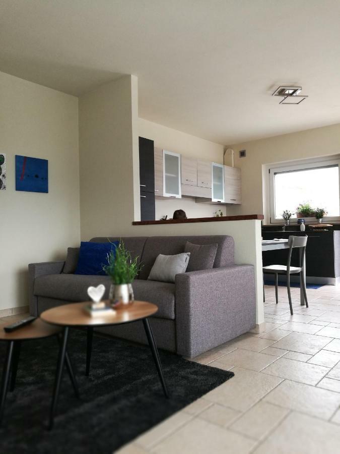 A&G Apartment Aosta - Elegante Casa 100 Mq Su Due Piani Con Wi-Fi-Giardino-Parcheggio エクステリア 写真