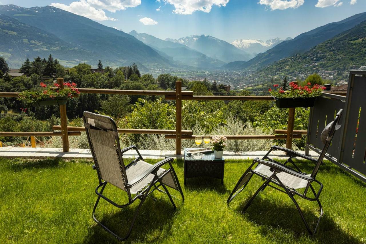 A&G Apartment Aosta - Elegante Casa 100 Mq Su Due Piani Con Wi-Fi-Giardino-Parcheggio エクステリア 写真
